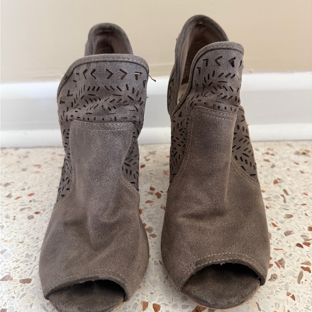 Stylish Brown Women's Shoes